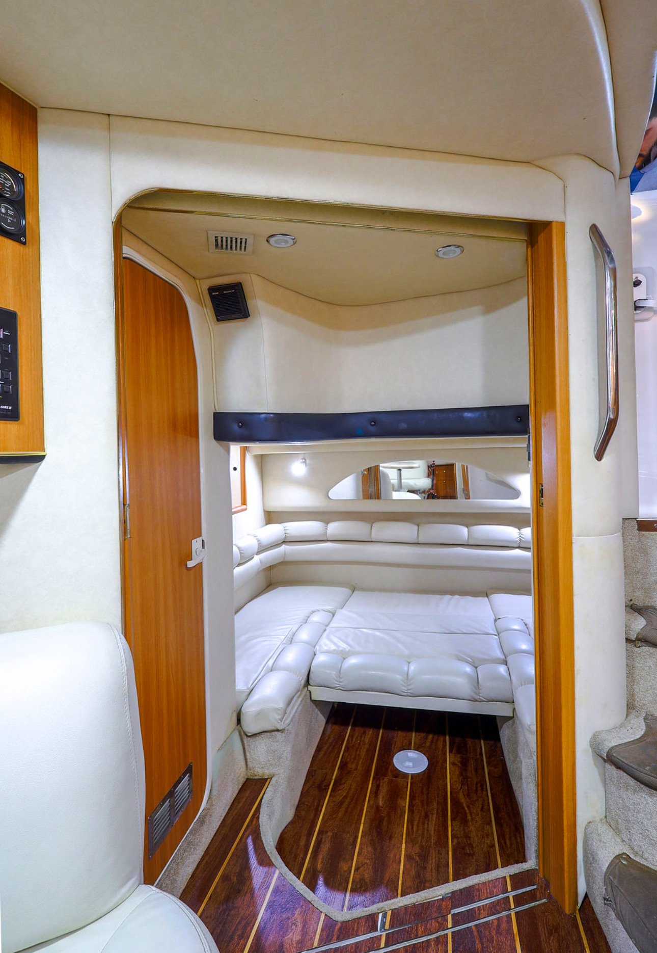 D554983 yacht.66-8A58-4F2B-B2E2-54C1AB44BA90